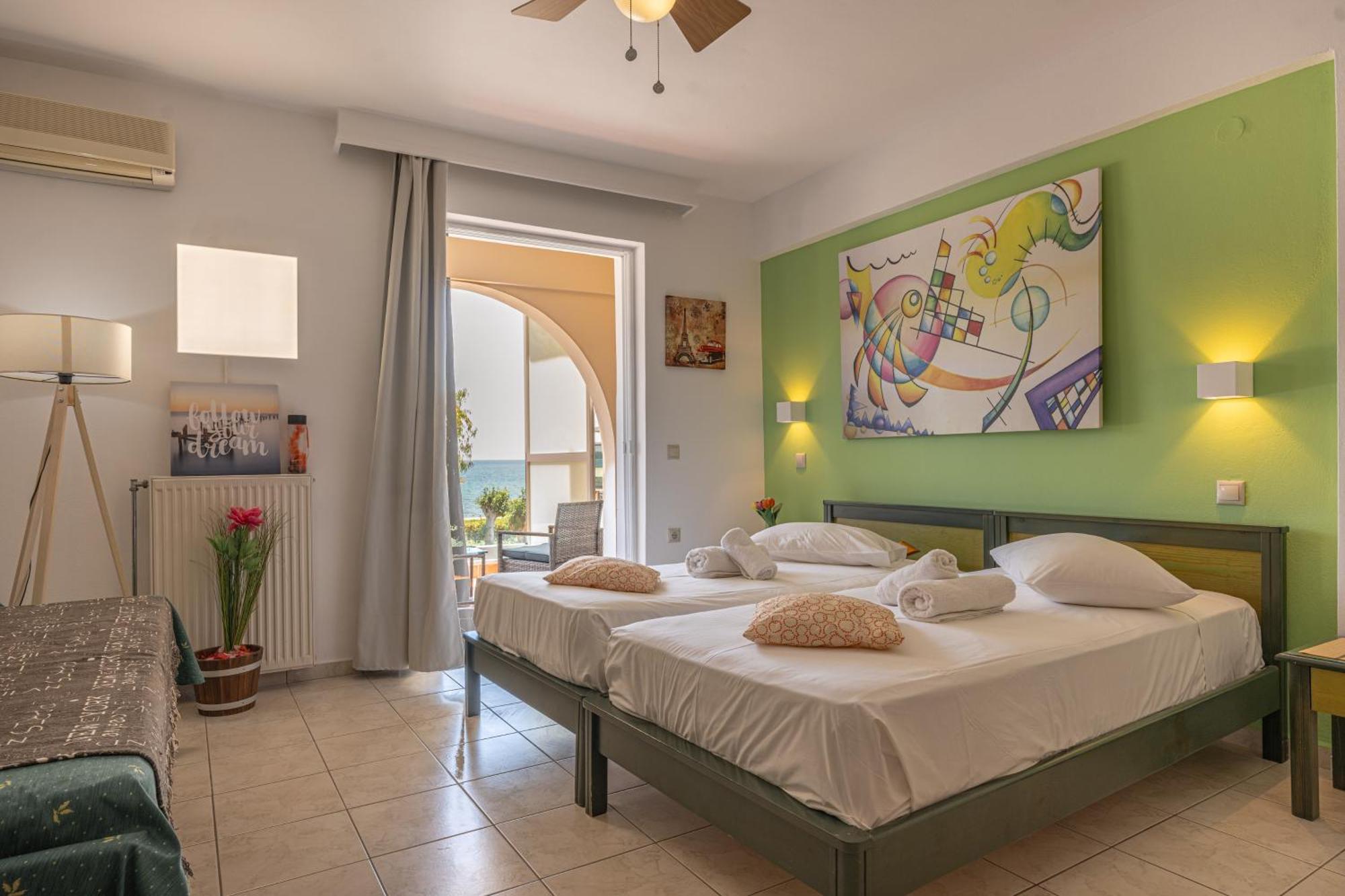 Mandy Seafront Studios Zakynthos Town Ngoại thất bức ảnh