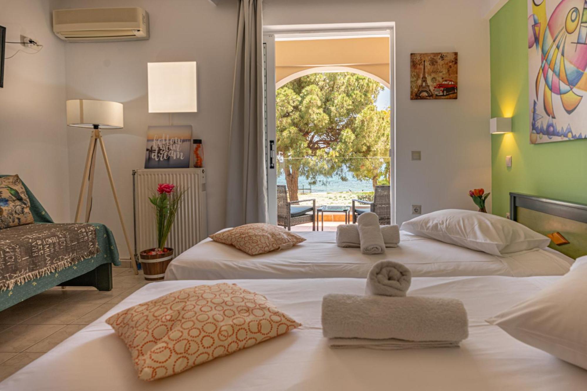 Mandy Seafront Studios Zakynthos Town Ngoại thất bức ảnh
