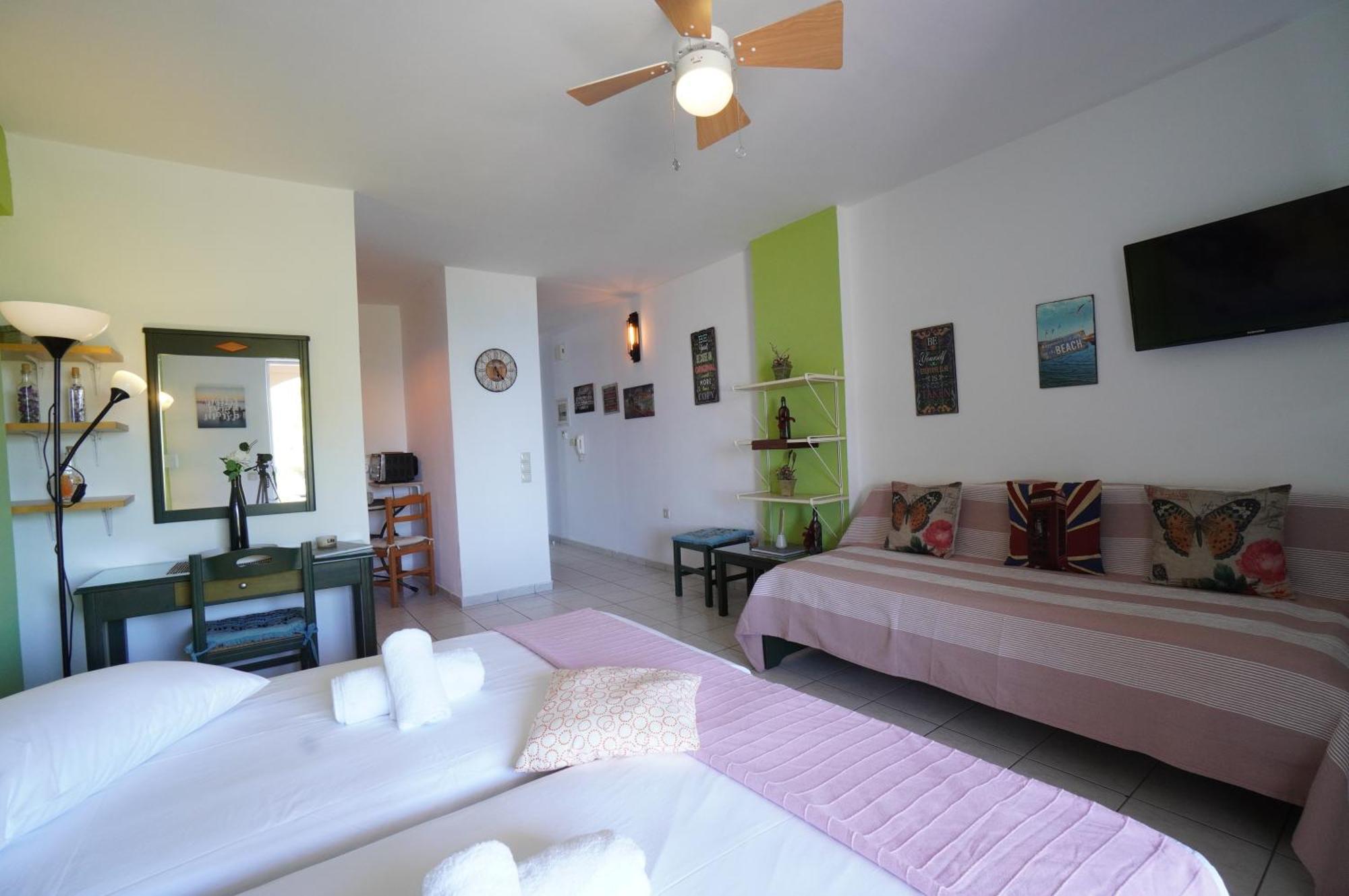 Mandy Seafront Studios Zakynthos Town Phòng bức ảnh