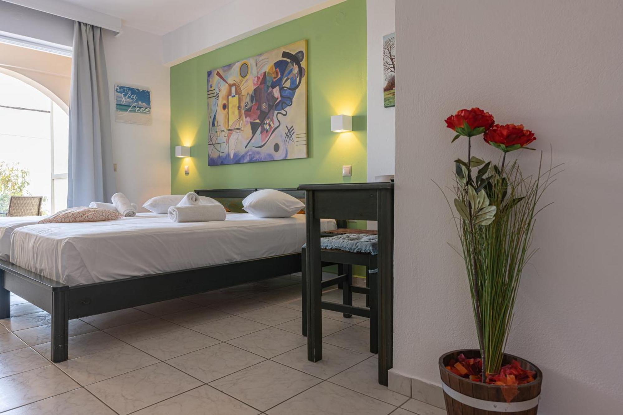 Mandy Seafront Studios Zakynthos Town Phòng bức ảnh