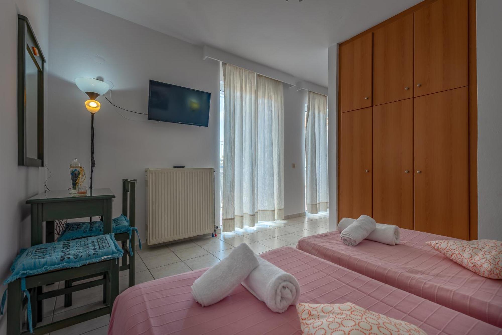 Mandy Seafront Studios Zakynthos Town Phòng bức ảnh