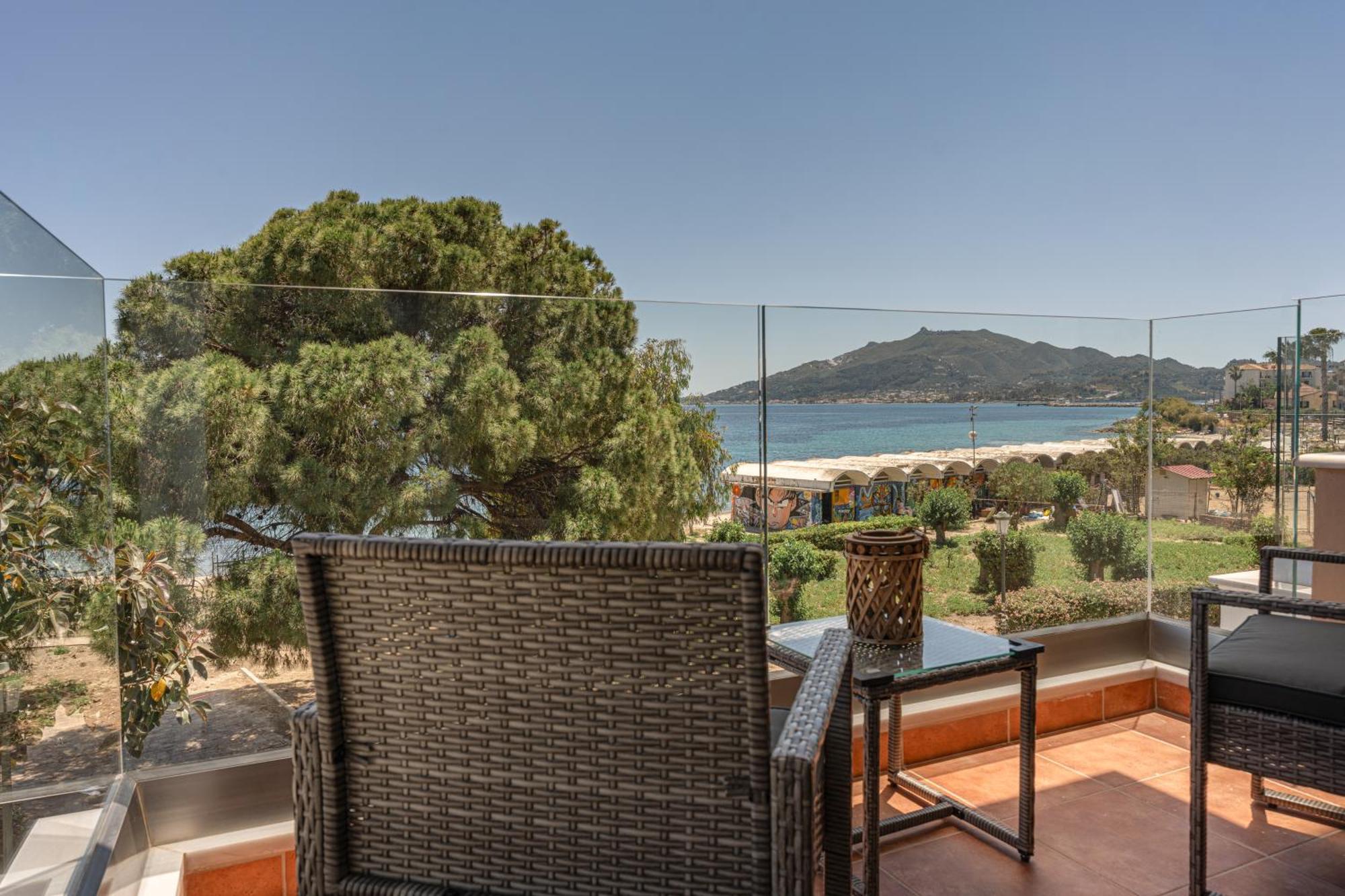 Mandy Seafront Studios Zakynthos Town Phòng bức ảnh