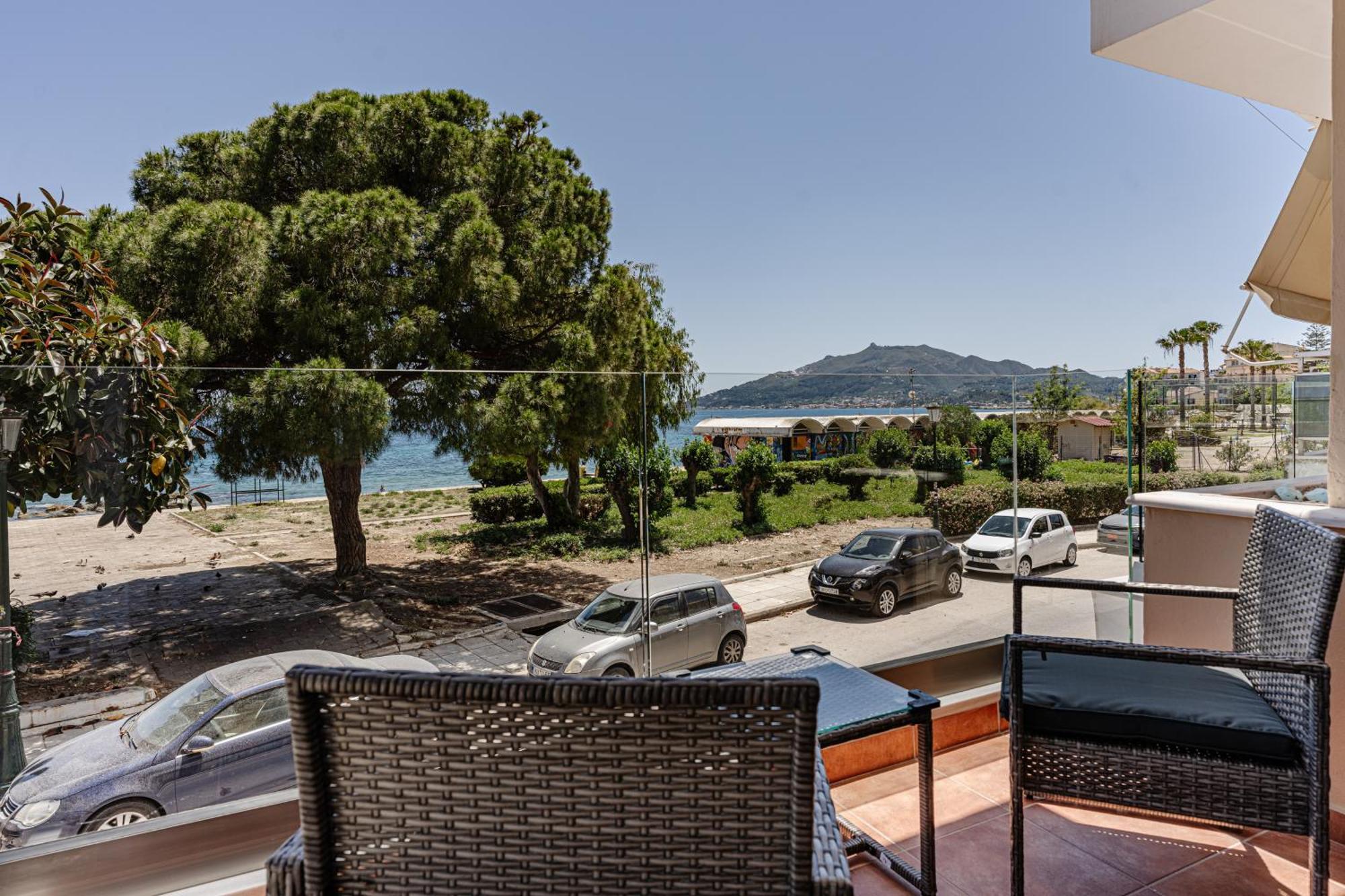 Mandy Seafront Studios Zakynthos Town Phòng bức ảnh